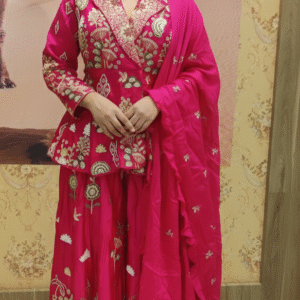 ✨💗short paplum with skirt heavy dupatta party wear dress 💗