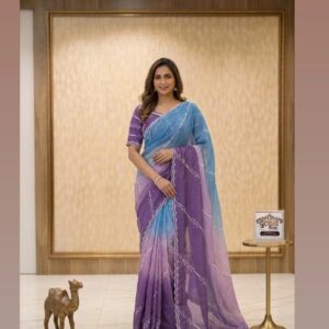 Lavender Mist: Triple-Tone Scalloped Border Saree hand work ✨